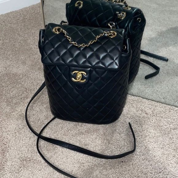 CHANEL Lambskin Quilted Small Urban Spirit Backpac - Picture 2 of 7